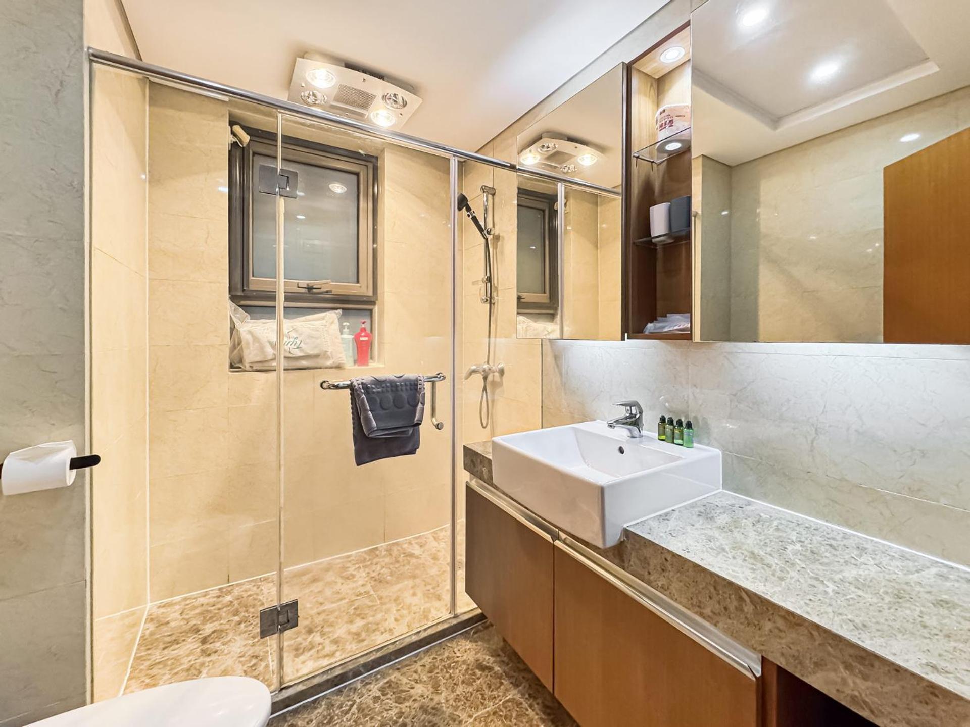 Tyms 3br 2ba Gubei Cbd Near Line10