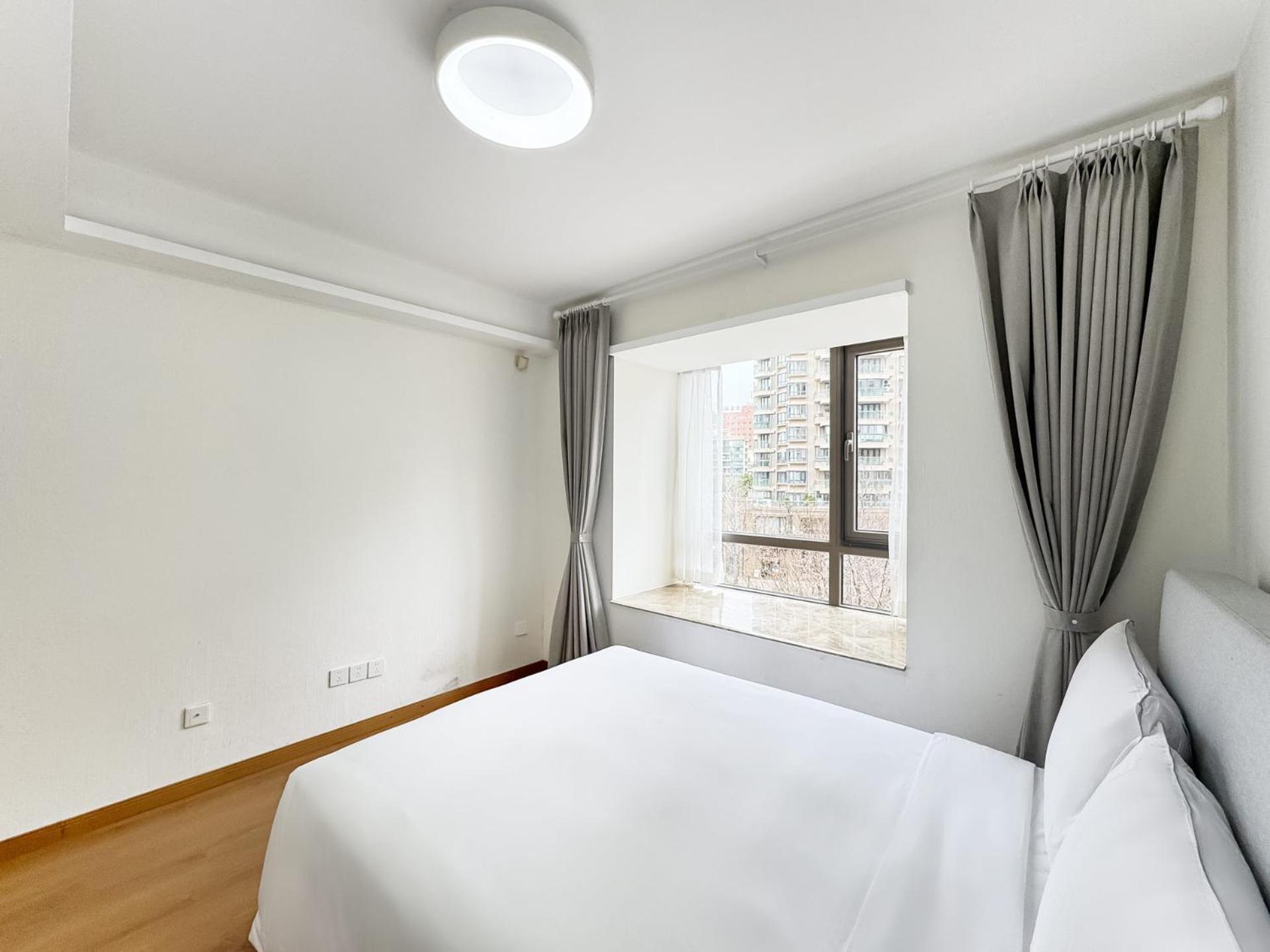 Tyms 3br 2ba Gubei Cbd Near Line10